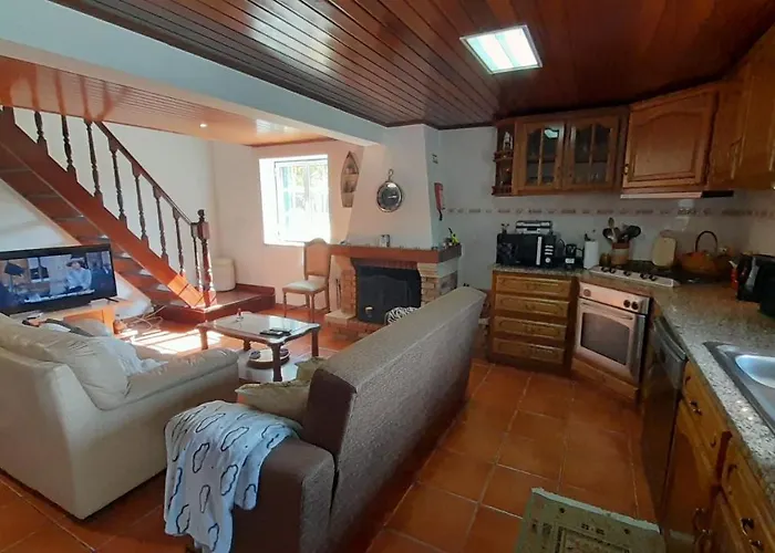 Дом отдыха Casa Da Magnolia Raposeira (Santarem)